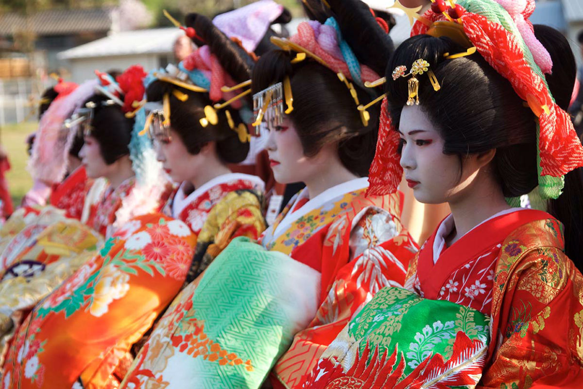 Oiran, Teman Wanita Jepang yang Memuaskan Kebutuhan Pria!